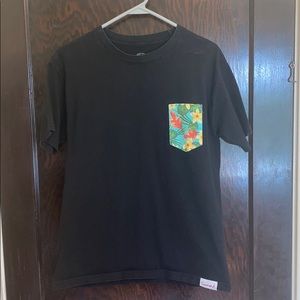 DIAMOND SUPPLY CO. Pocket Tee